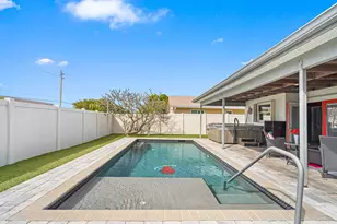 1375 SW 29th Ave, Deerfield Beach, FL 33442 - Photo 8