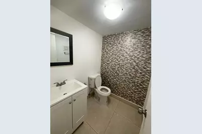 9365 Fontainebleau Boulevard #E117, Miami, FL 33172 - Photo 2