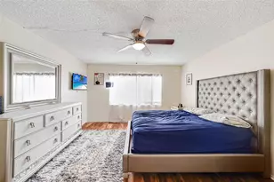 2710 Riverside Dr, Coral Springs, FL 33065 - Photo 6