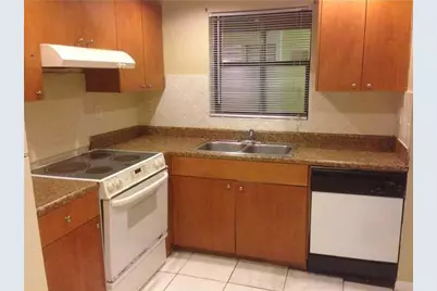 3021 Riverside Drive #122, Coral Springs, FL 33065 - Photo 8