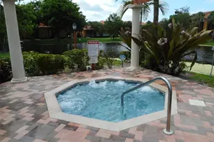 10773 Cleary Blvd, Plantation, FL 33324 - Photo 4
