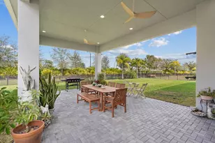 4776 Estates Cir, The Acreage, FL 33470 - Photo 46