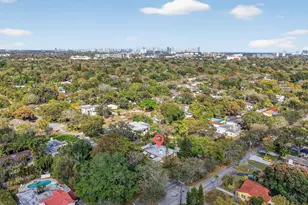 707 NE 113th St, Biscayne Park, FL 33161 - Photo 14