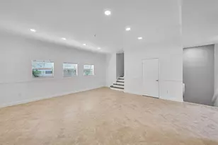 453 NE 1st St, Pompano Beach, FL 33060 - Photo 14