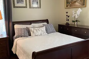 448 NE 210th Cir Terrace, Miami, FL 33179 - Photo 8