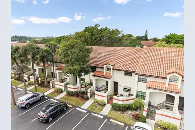 404 Republic Court #404, Deerfield Beach, FL 33442 - Photo 2