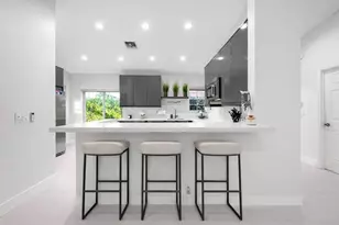 16473 Del Palacio Ct, Delray Beach, FL 33484 - Photo 8