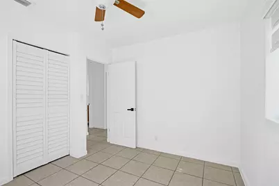 6101 NE 7th Avenue, Oakland Park, FL 33334 - Photo 20