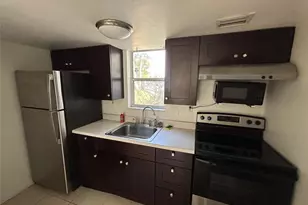 322 SW 7th Ave, Fort Lauderdale, FL 33312 - Photo 6