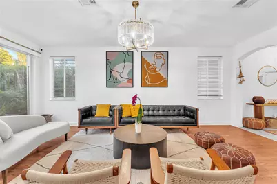 1059 Golden Cane Drive, Weston, FL 33327 - Photo 2