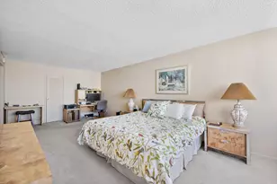 2017 S Ocean Dr, Hallandale Beach, FL 33009 - Photo 22