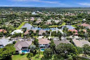 2527 Montclaire Cir, Weston, FL 33327 - Photo 54