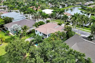 2527 Montclaire Cir, Weston, FL 33327 - Photo 46