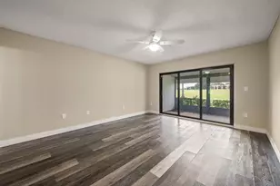 370 Fairway Cir, Weston, FL 33326 - Photo 24