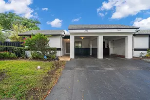 370 Fairway Cir, Weston, FL 33326 - Photo 1
