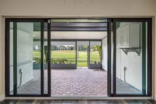 370 Fairway Cir, Weston, FL 33326 - Photo 18