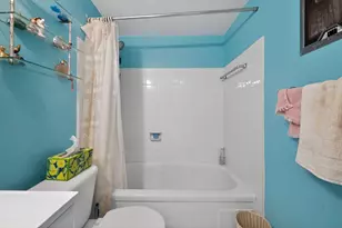 581 Blue Heron Dr, Hallandale Beach, FL 33009 - Photo 18