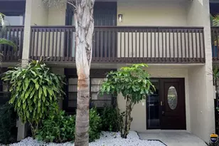 832 NW 47th St, Deerfield Beach, FL 33064 - Photo 6