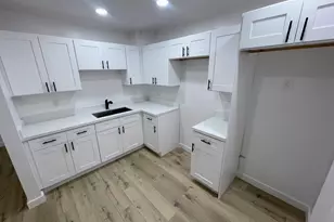 832 NW 47th St, Deerfield Beach, FL 33064 - Photo 4