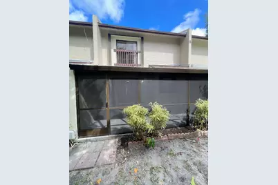 832 NW 47th Street, Deerfield Beach, FL 33064 - Photo 36