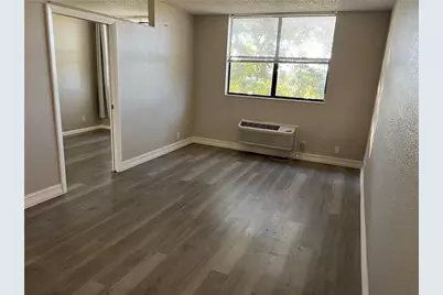 2401 Riverside Drive #410, Coral Springs, FL 33065 - Photo 4