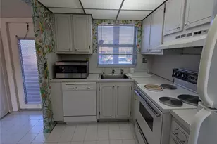 9900 Sunrise Lakes Blvd, Sunrise, FL 33322 - Photo 16