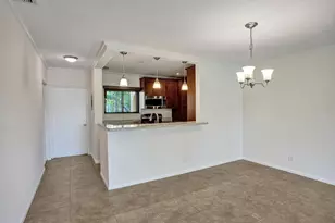 930 SW 9th St Cir, Boca Raton, FL 33486 - Photo 8