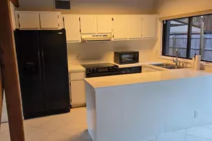 10191 Oleander Ct, Pembroke Pines, FL 33026 - Photo 36