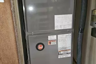 10191 Oleander Ct, Pembroke Pines, FL 33026 - Photo 18