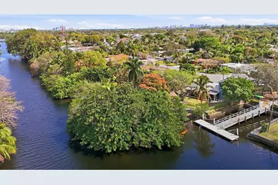 649 NW 30th Street, Wilton Manors, FL 33311 - Photo 36