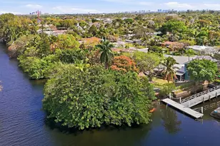 649 NW 30th St, Wilton Manors, FL 33311 - Photo 36