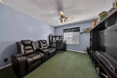 351 E Riverbend Drive, Sunrise, FL 33326 - Photo 20