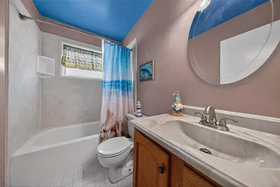 351 E Riverbend Drive, Sunrise, FL 33326 - Photo 22