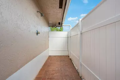 2865 NE 19th Street, Pompano Beach, FL 33062 - Photo 38