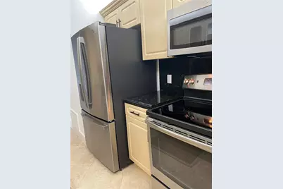 1200 Hibiscus Avenue #303, Pompano Beach, FL 33062 - Photo 4