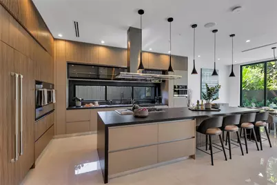 727 NE 17th Way, Fort Lauderdale, FL 33304 - Photo 38