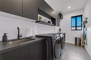 727 NE 17th Way, Fort Lauderdale, FL 33304 - Photo 24