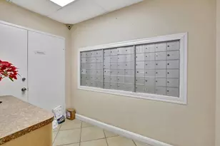 2555 NE 11th St, Fort Lauderdale, FL 33304 - Photo 28