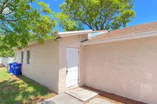 141 NW 10th St, Pompano Beach, FL 33060 - Photo 4