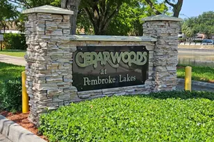 10191 Oleander Ct, Pembroke Pines, FL 33026 - Photo 1