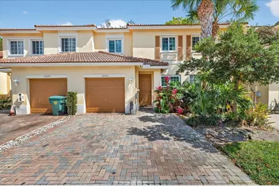 3262 NW 31st Terrace, Oakland Park, FL 33309 - Photo 2