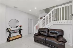 3262 NW 31st Terrace, Oakland Park, FL 33309 - Photo 4