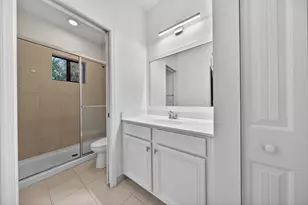 4234 N Dixie Hwy, Oakland Park, FL 33334 - Photo 22
