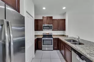 4234 N Dixie Hwy, Oakland Park, FL 33334 - Photo 1