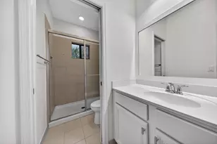 4234 N Dixie Hwy, Oakland Park, FL 33334 - Photo 24