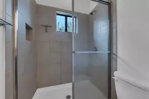 4234 N Dixie Hwy, Oakland Park, FL 33334 - Photo 24