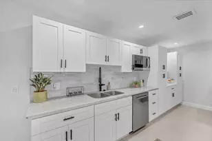 6520 Kimberly Blvd, North Lauderdale, FL 33068 - Photo 12