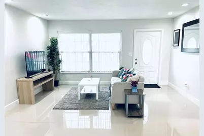 6520 Kimberly Boulevard, North Lauderdale, FL 33068 - Photo 8