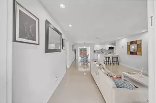 6520 Kimberly Blvd, North Lauderdale, FL 33068 - Photo 6