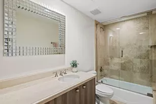 333 Las Olas Way, Fort Lauderdale, FL 33301 - Photo 18